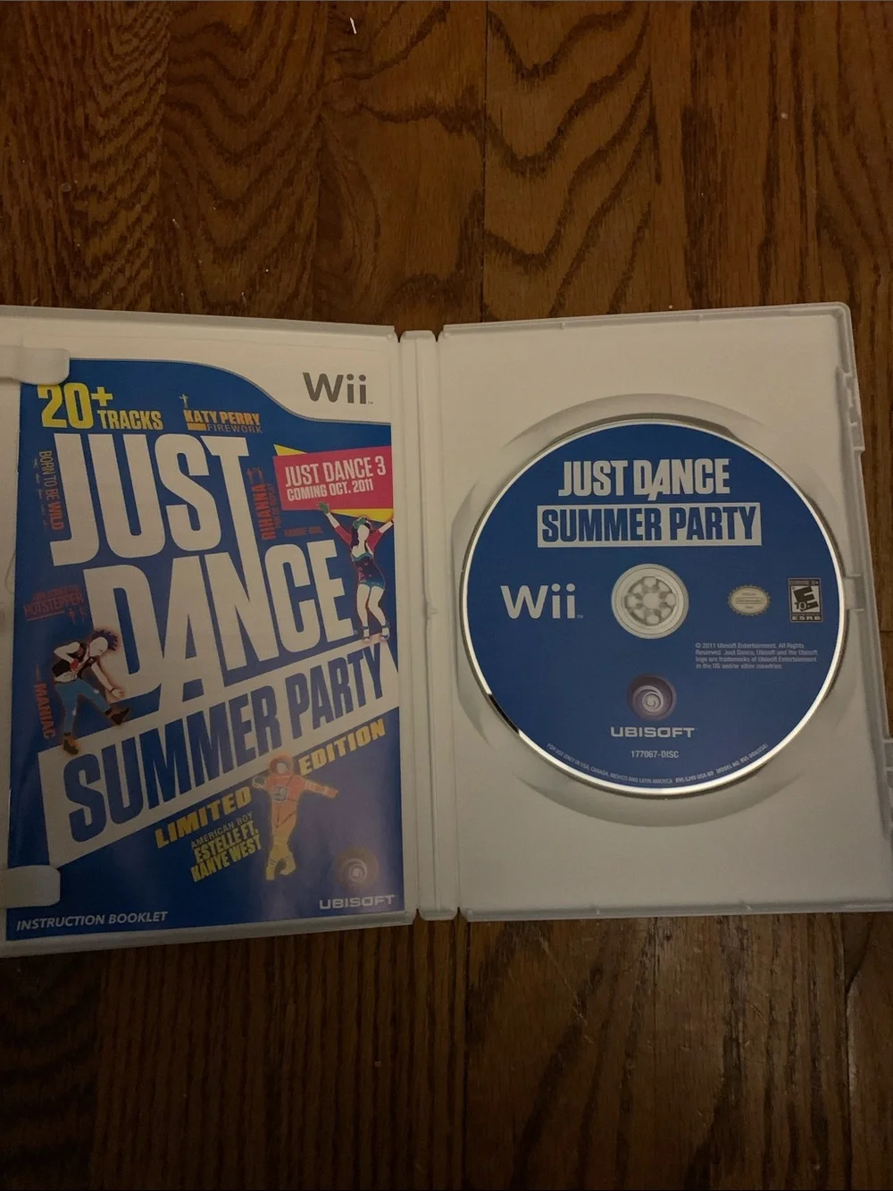 Nintendo Just Dance Summer Party (Blue & White)